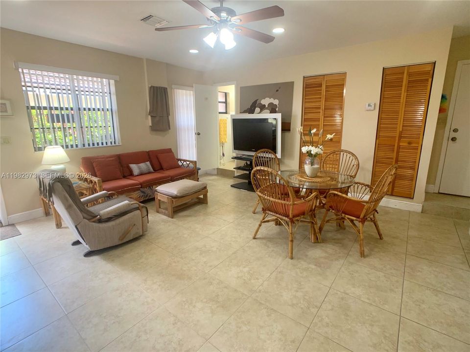 En Renta: $1,400 (0 camas, 1 baños, 400 Pies cuadrados)