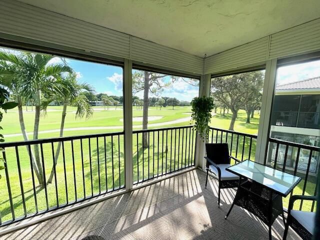 Screened in Balcony