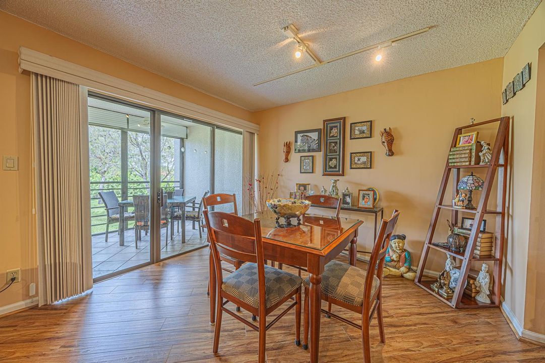153A0085-HDR