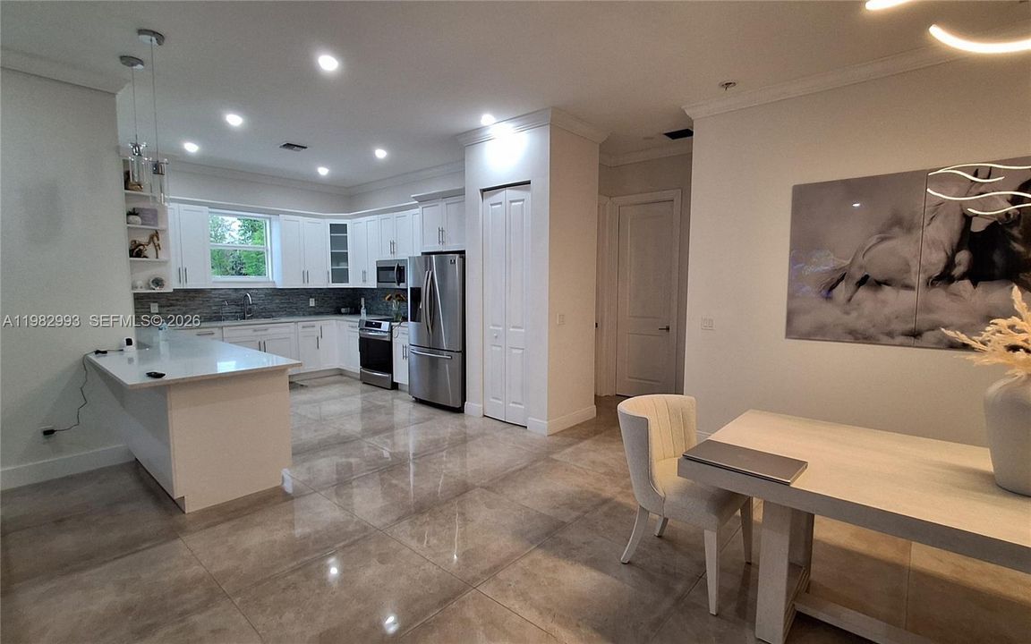 For Sale: $677,777 (4 beds, 3 baths, 1789 Square Feet)