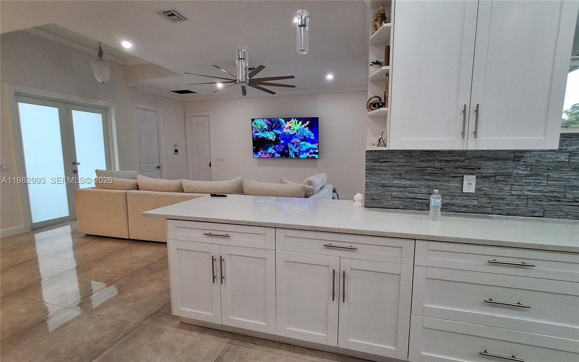 For Sale: $677,777 (4 beds, 3 baths, 1789 Square Feet)