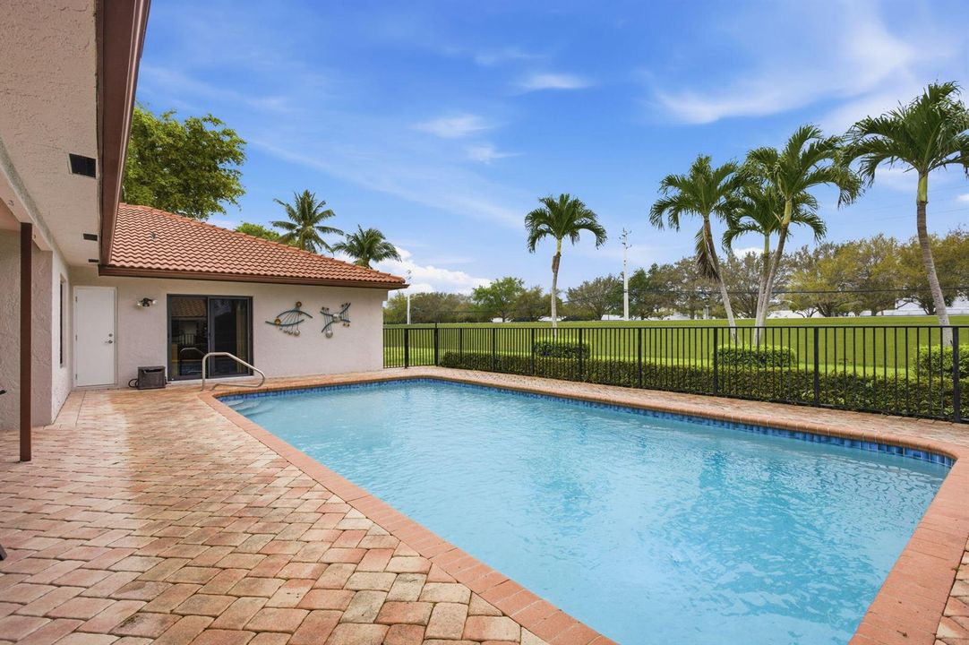 Oversized pool