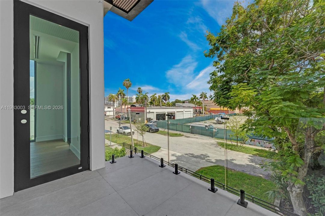 For Rent: $16,000 (6 beds, 4 baths, 0 Square Feet)