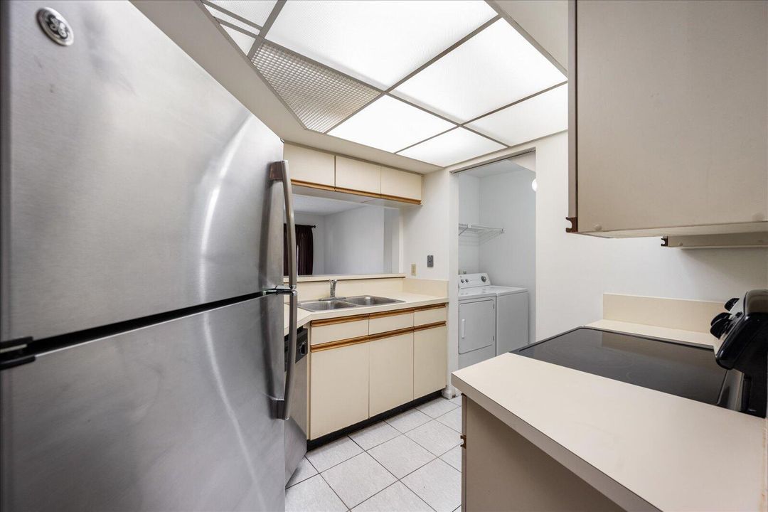 Shoma kitchen