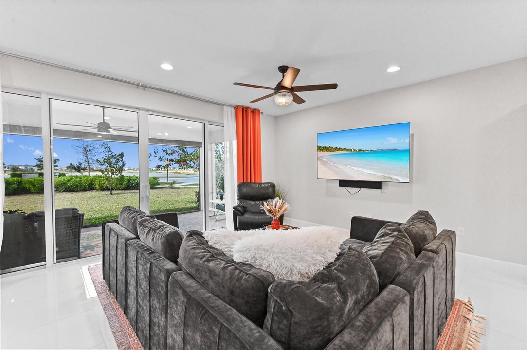 20 Living room 02