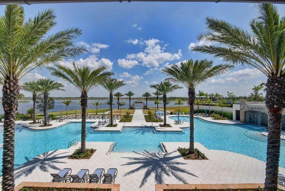 Community Pool-2