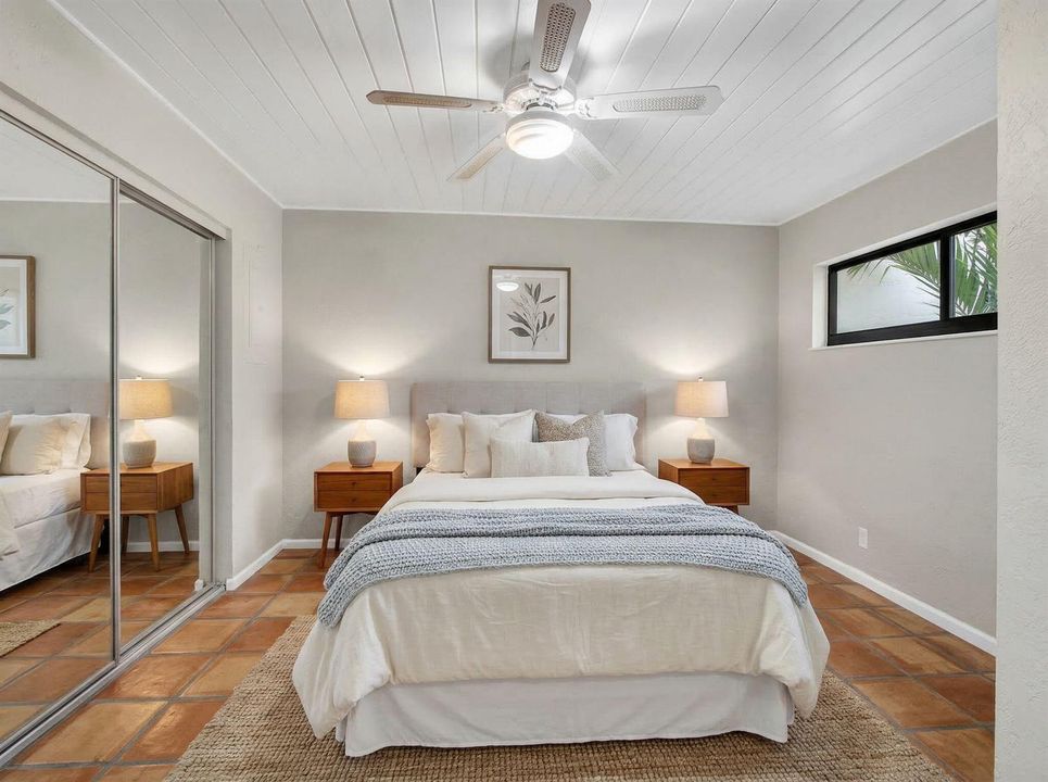 Bright and comfortable guest retreat