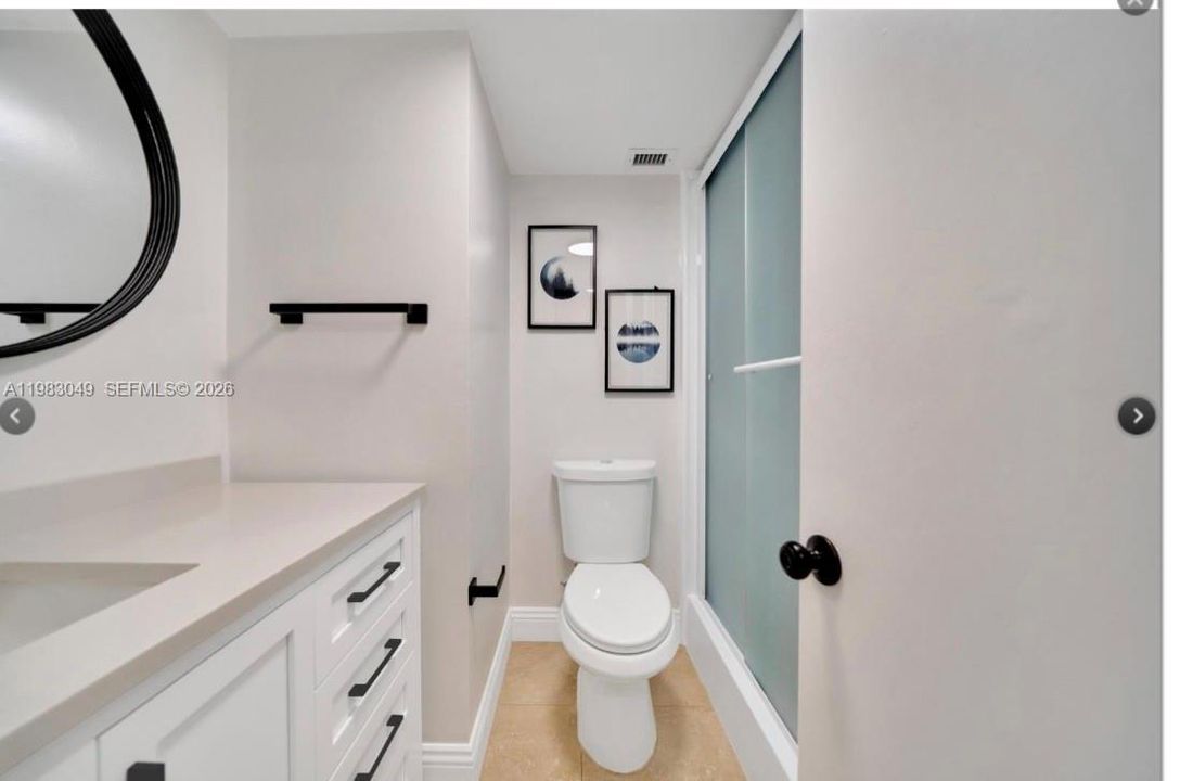 Activo con contrato: $319,900 (3 camas, 2 baños, 1205 Pies cuadrados)