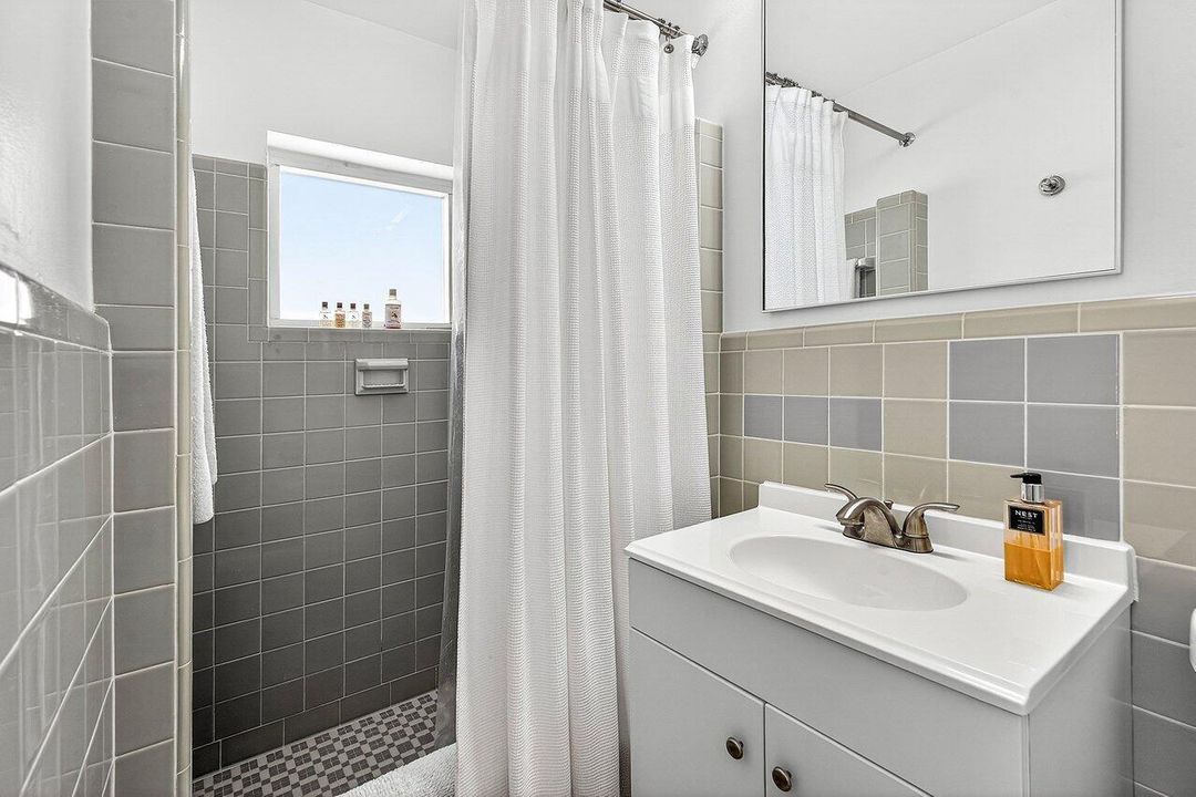 Bathroom Suite