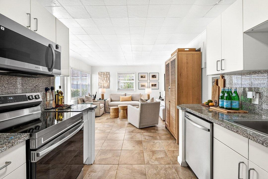 GH-Full Kitchen