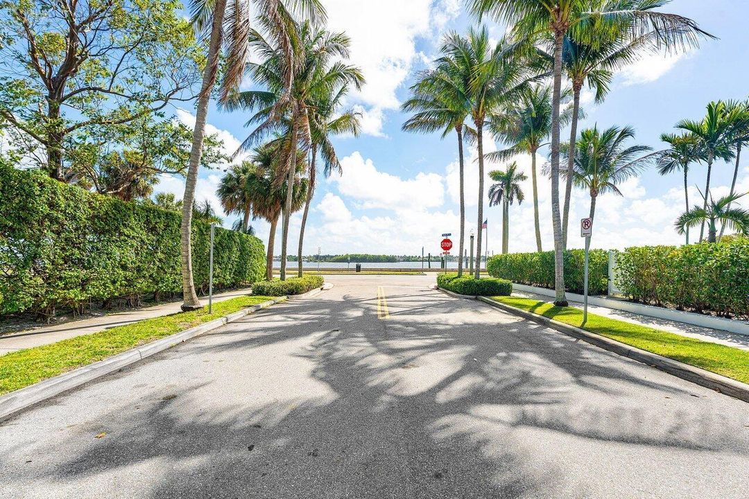 Distance to Intracoastal