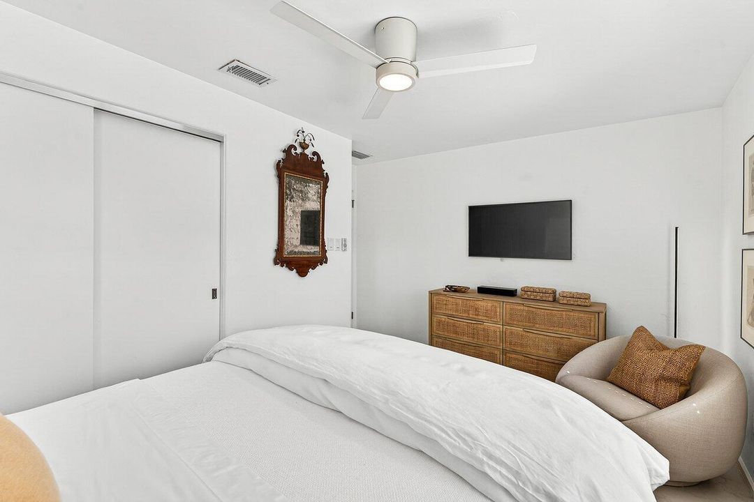 2nd Bdrm w/TV