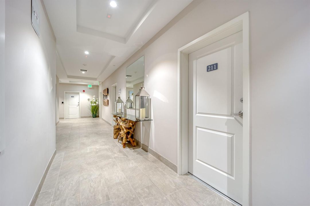 41 SW Seminole Street #211-2
