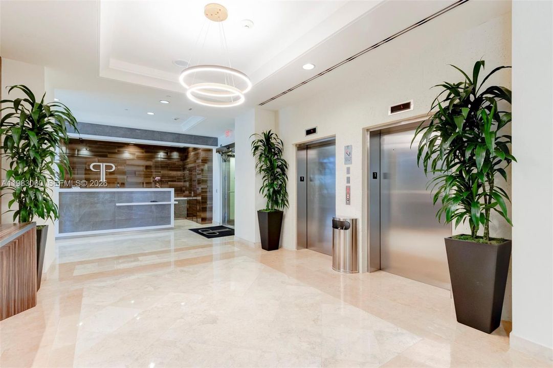 Activo con contrato: $699,999 (1 camas, 1 baños, 890 Pies cuadrados)