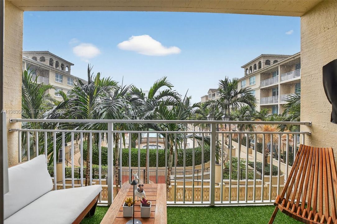 Activo con contrato: $699,999 (1 camas, 1 baños, 890 Pies cuadrados)