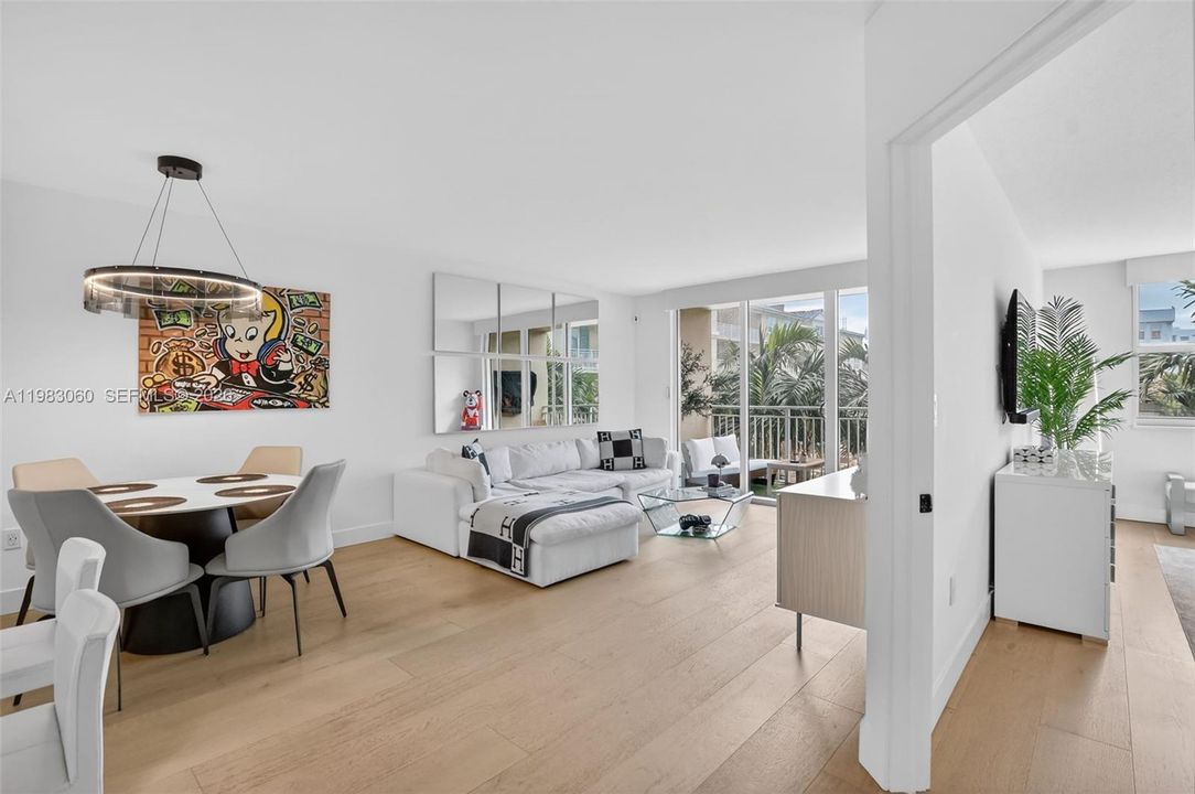 Activo con contrato: $699,999 (1 camas, 1 baños, 890 Pies cuadrados)