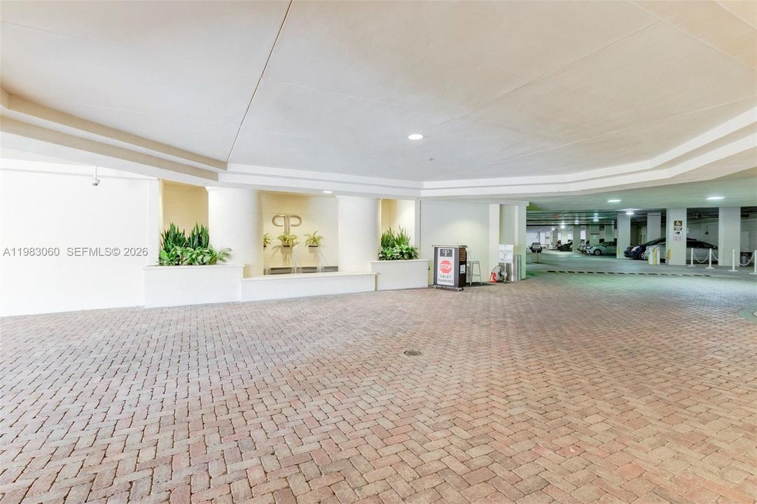 Activo con contrato: $699,999 (1 camas, 1 baños, 890 Pies cuadrados)