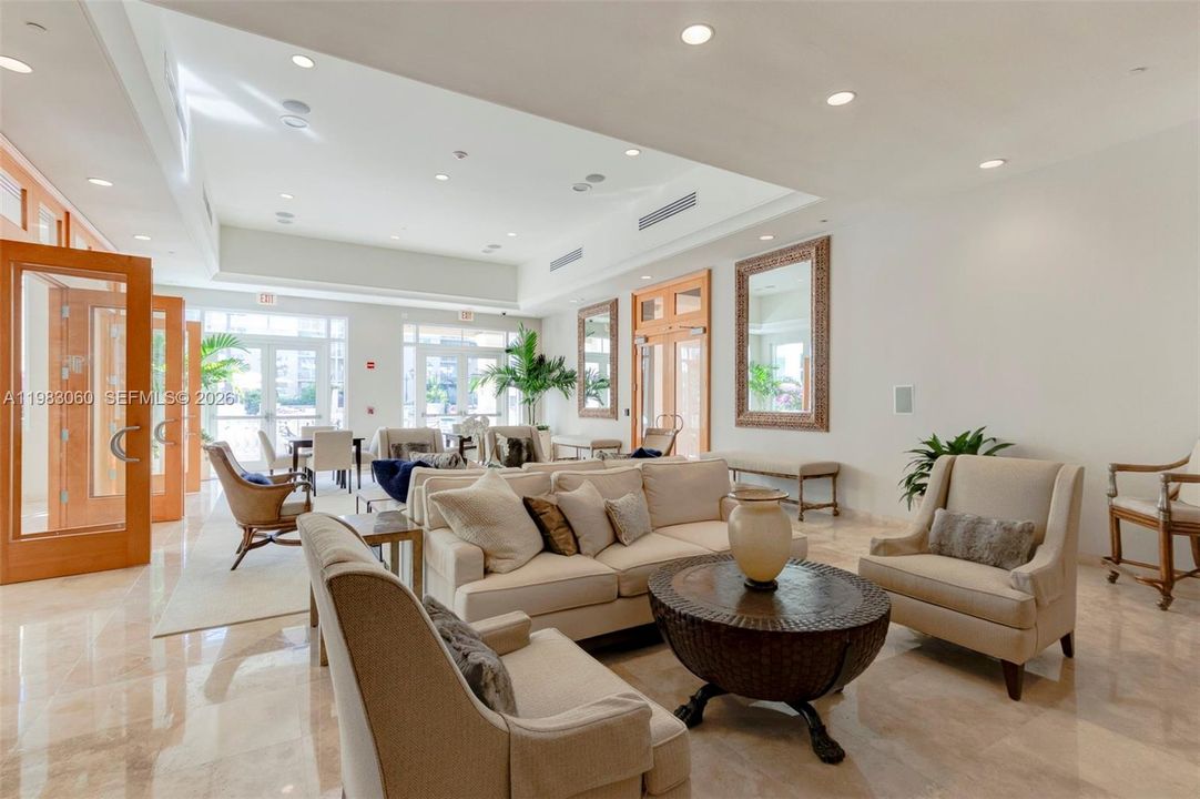Activo con contrato: $699,999 (1 camas, 1 baños, 890 Pies cuadrados)