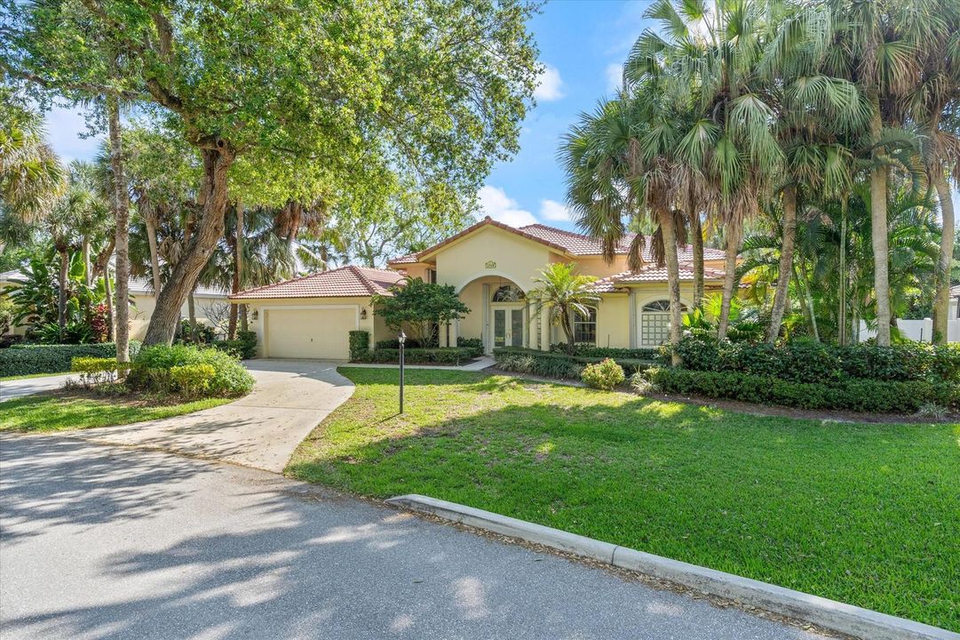 01-2805 Hampton Circle E Delray Beach, F