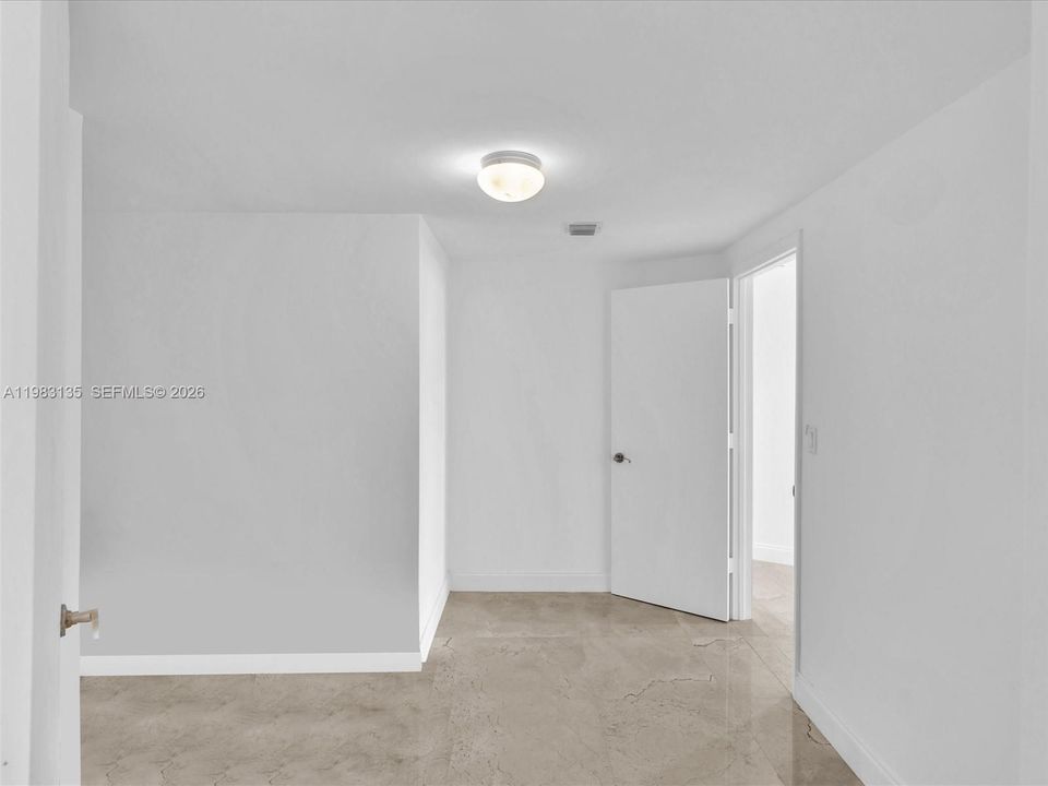 For Sale: $1,445,000 (2 beds, 2 baths, 1886 Square Feet)