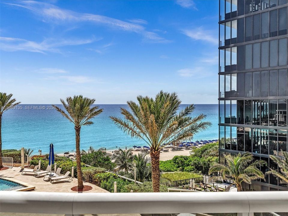 For Sale: $1,445,000 (2 beds, 2 baths, 1886 Square Feet)
