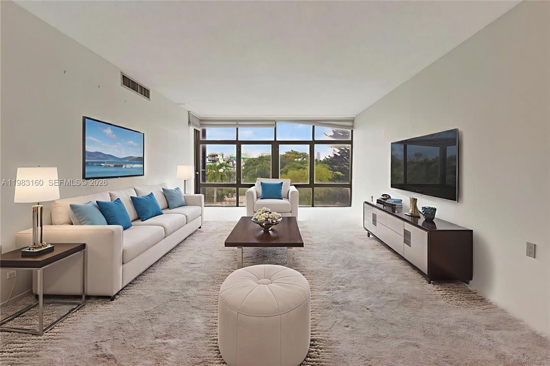Activo con contrato: $245,000 (2 camas, 2 baños, 1308 Pies cuadrados)