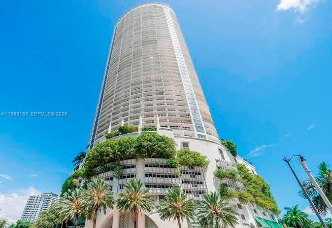 На продажу: $269,900 (0 спален, 1 ванн, 401 Квадратных фут)