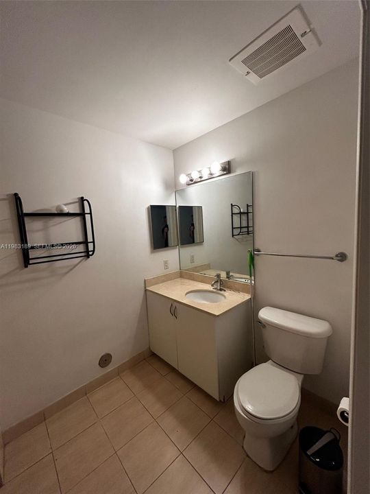 На продажу: $269,900 (0 спален, 1 ванн, 401 Квадратных фут)