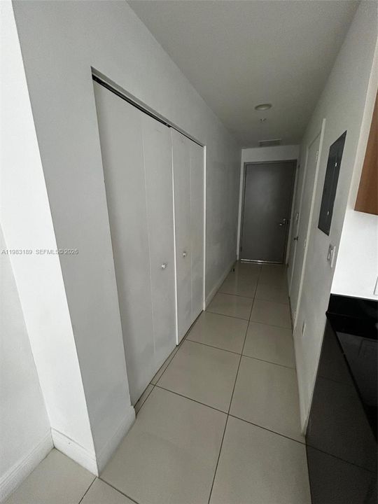 На продажу: $269,900 (0 спален, 1 ванн, 401 Квадратных фут)