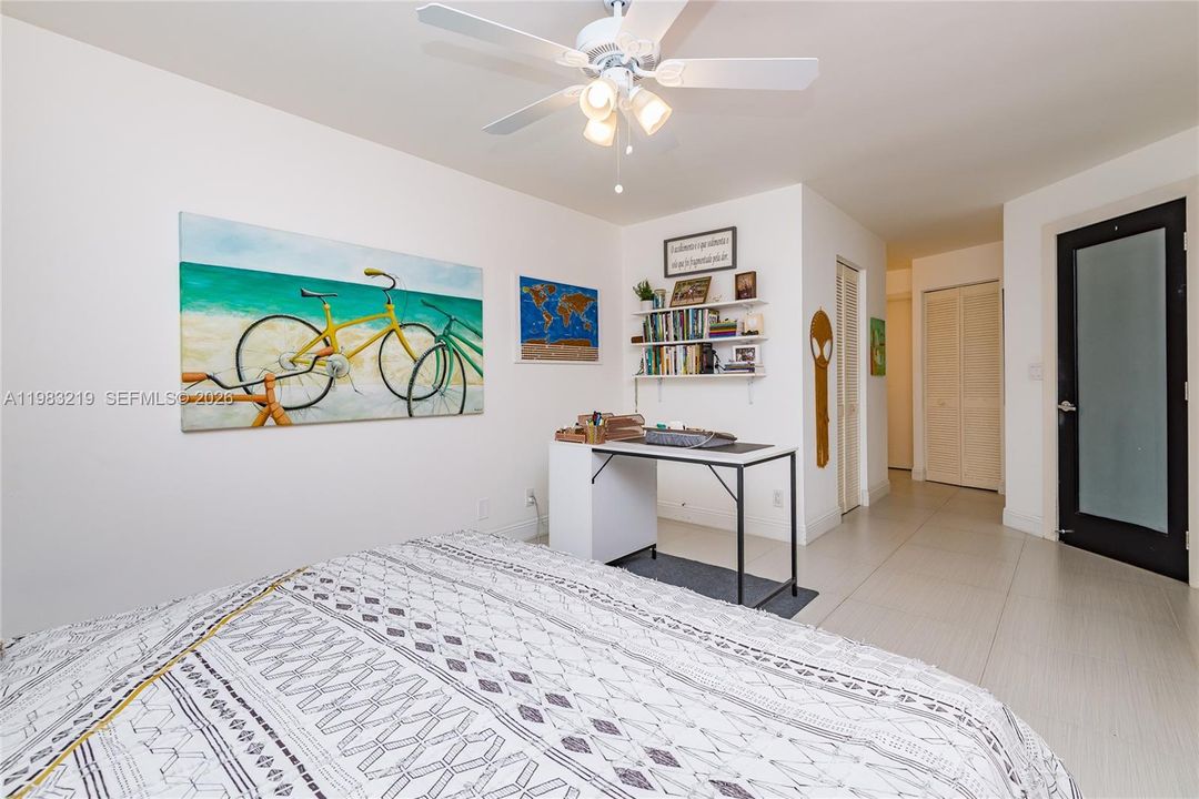 For Sale: $369,900 (3 beds, 2 baths, 1462 Square Feet)
