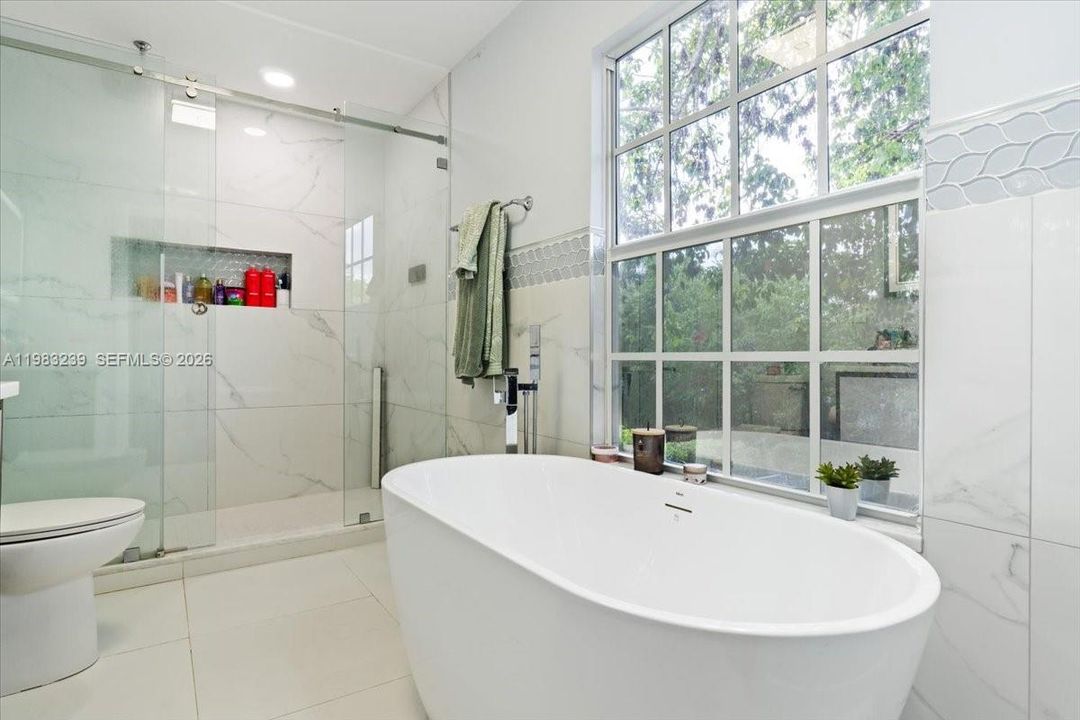 For Sale: $1,799,000 (5 beds, 3 baths, 0 Square Feet)