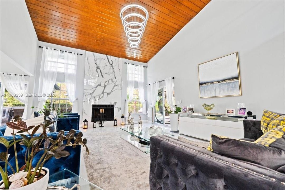 For Sale: $1,799,000 (5 beds, 3 baths, 0 Square Feet)
