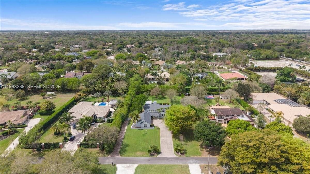 For Sale: $1,799,000 (5 beds, 3 baths, 0 Square Feet)