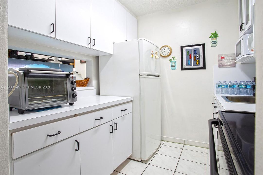 En Venta: $208,000 (2 camas, 1 baños, 723 Pies cuadrados)