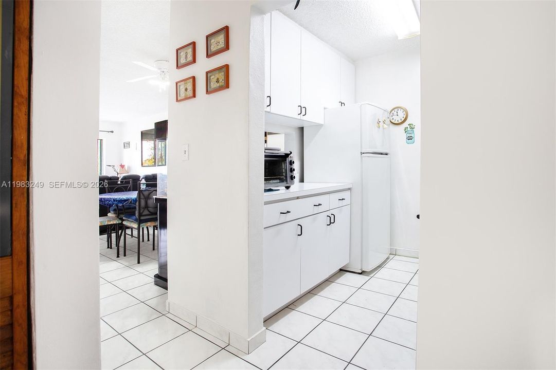 En Venta: $208,000 (2 camas, 1 baños, 723 Pies cuadrados)