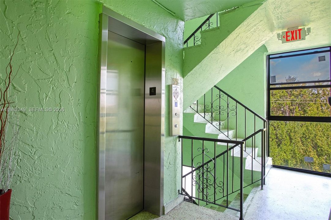 Elevator / Stairs