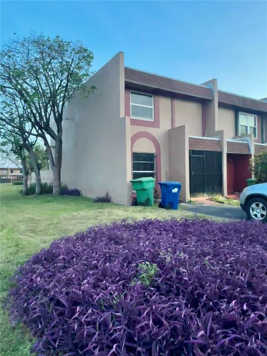 En Venta: $320,000 (3 camas, 1 baños, 1406 Pies cuadrados)