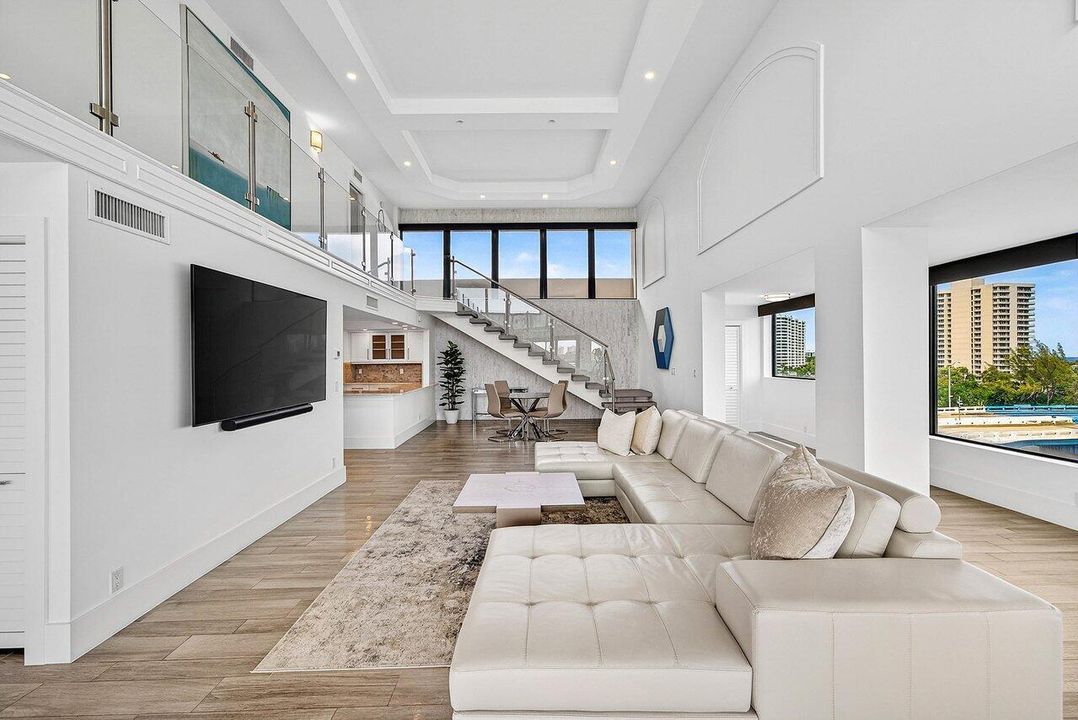 GREAT ROOM CONCEPT!