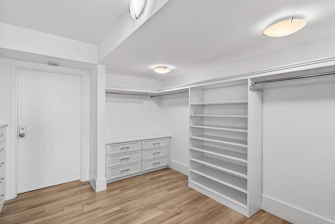 PRIMARY CLOSET