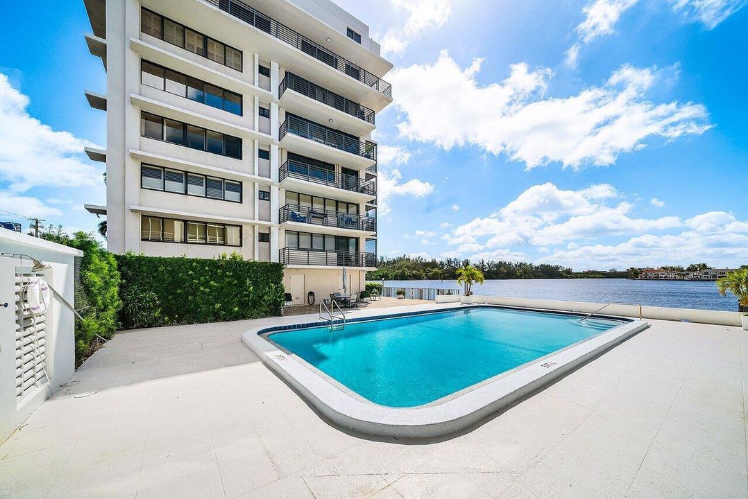 COMMUNITY POOL