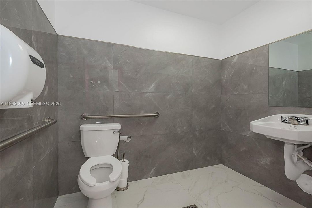 For Sale: $5,000,000 (0 beds, 0 baths, 0 Square Feet)