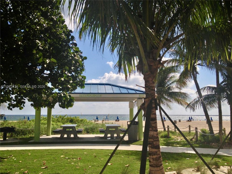 Beachside Park located 3 miles away