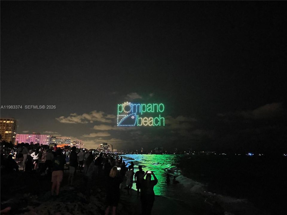 Pompano Beach Drone Show delights the crowd