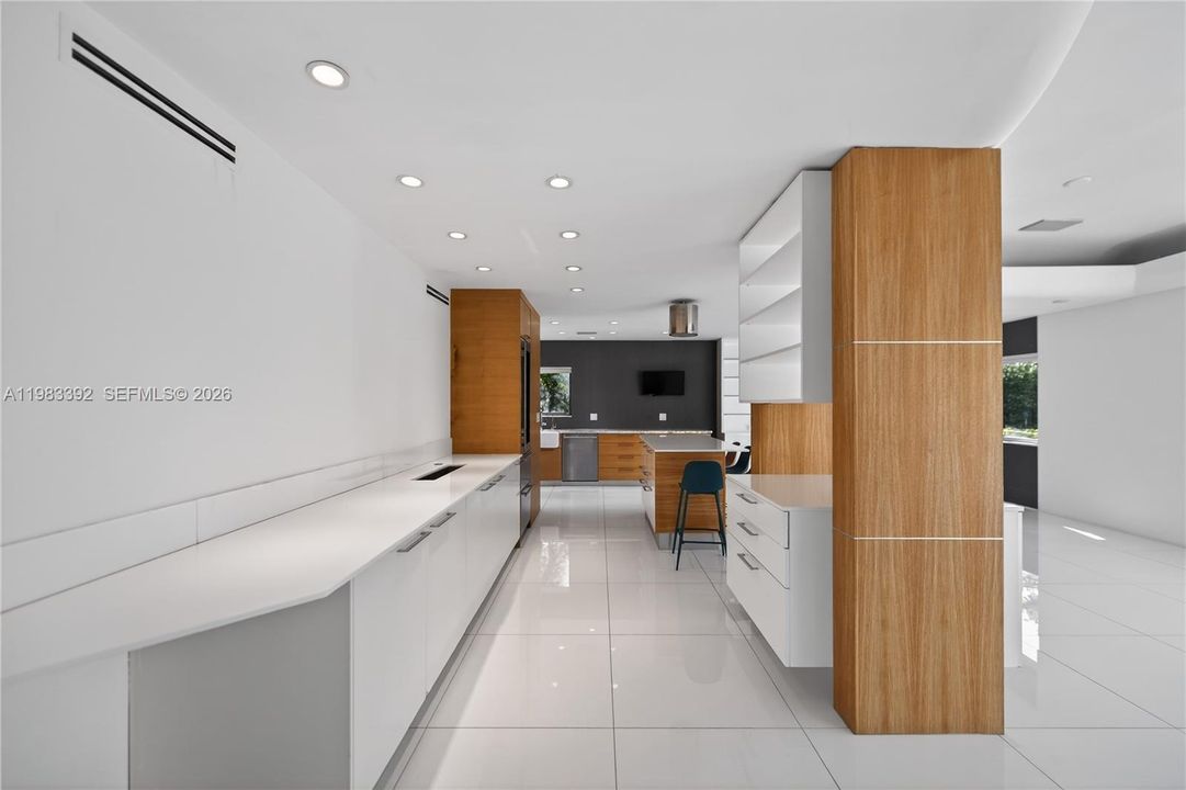 Недавно арендовано: $12,000 (4 спален, 3 ванн, 3077 Квадратных фут)