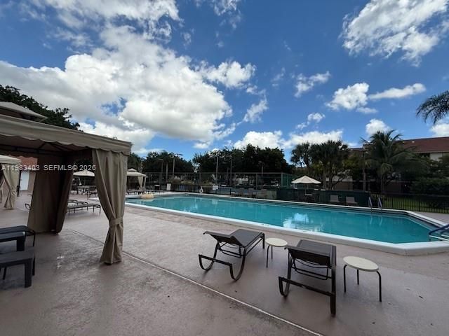 En Venta: $225,000 (1 camas, 1 baños, 806 Pies cuadrados)