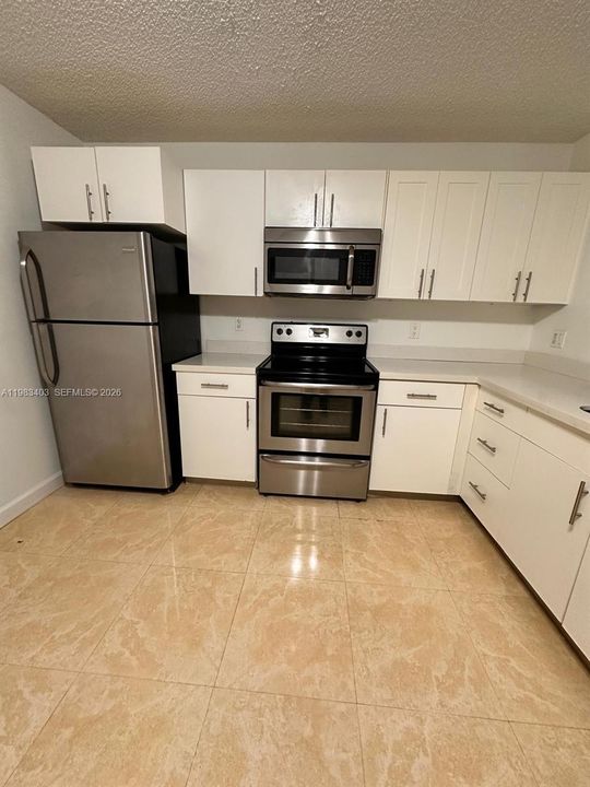 En Venta: $225,000 (1 camas, 1 baños, 806 Pies cuadrados)
