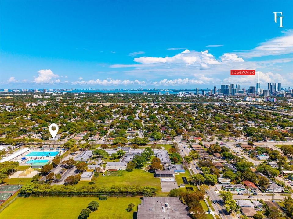 En Venta: $450,000 (3 camas, 2 baños, 1177 Pies cuadrados)
