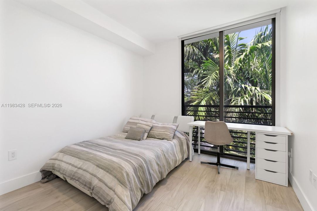 En Venta: $2,250,000 (4 camas, 3 baños, 2157 Pies cuadrados)