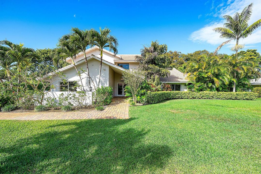 010-10893GleneaglesRoad-BoyntonBeach-FL-