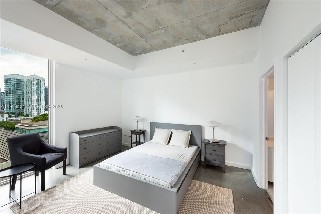 Activo con contrato: $325,000 (1 camas, 1 baños, 533 Pies cuadrados)